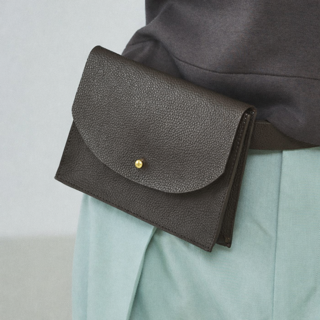 qualite「レザーベルトミニバック【予約】」|ショルダー・メッセンジャー|モカ