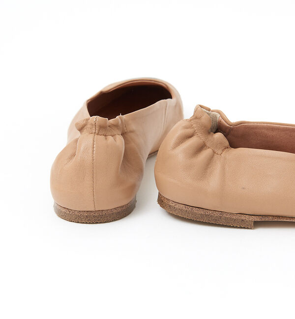 AU BANNISTER「トウキャップボロネーゼパンプス」|パンプス|