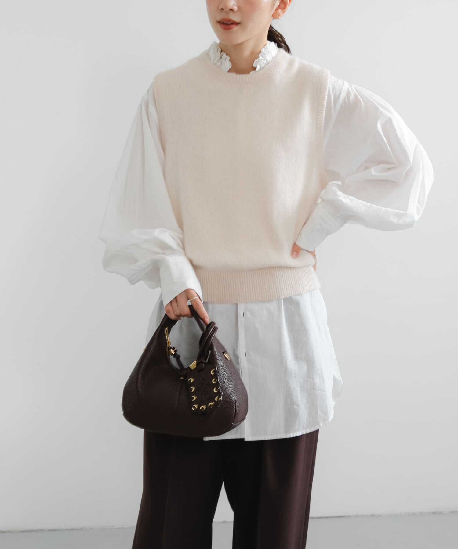 URBAN RESEARCH「FOX/CASHMEREクルーネックベスト」|ベスト・ジレ|