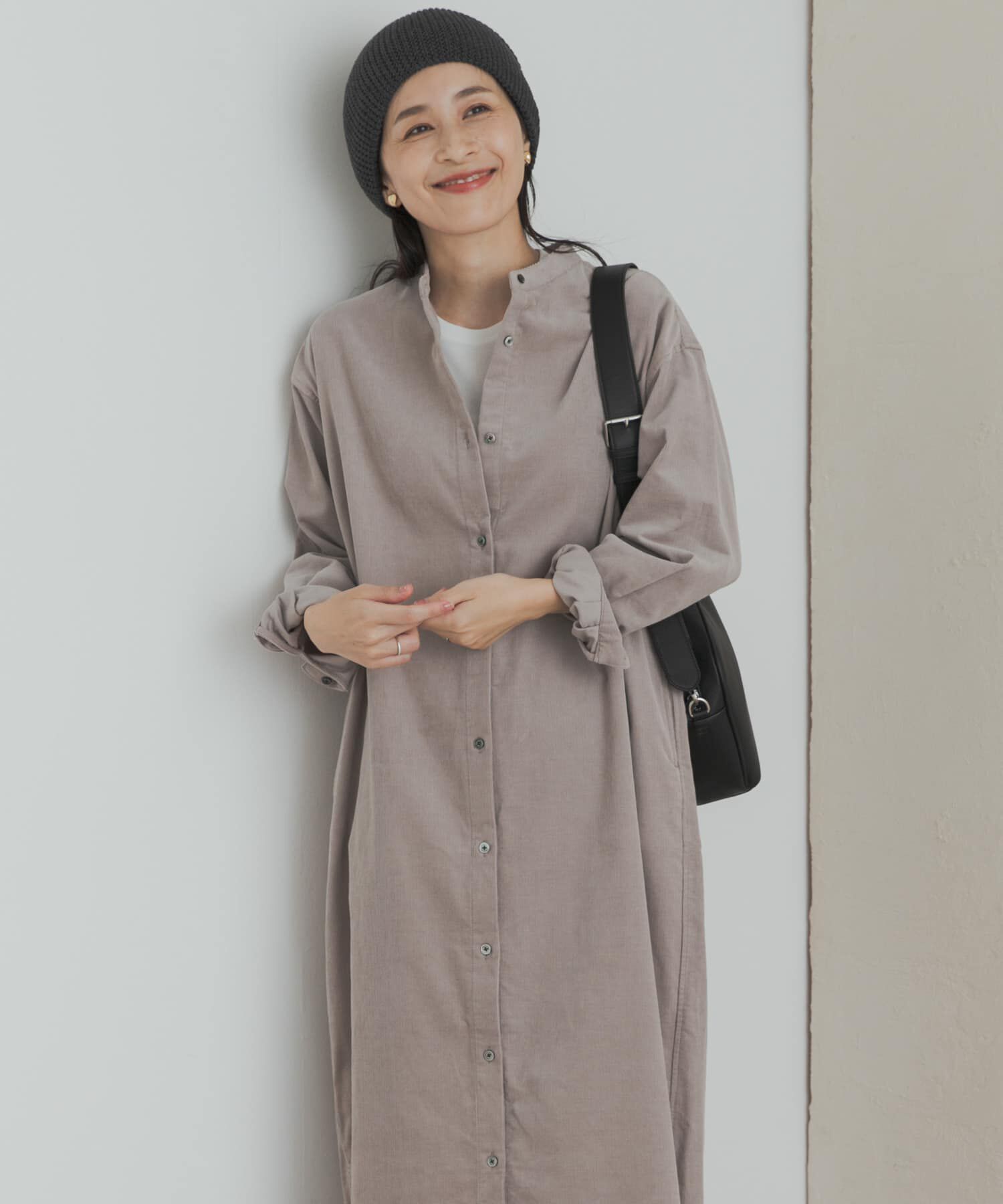 URBAN RESEARCH DOORS「『WEB/一部店舗限定カラー』『UR TECH』コーデュロイシャツワンピース」|ワンピース|ベージュ