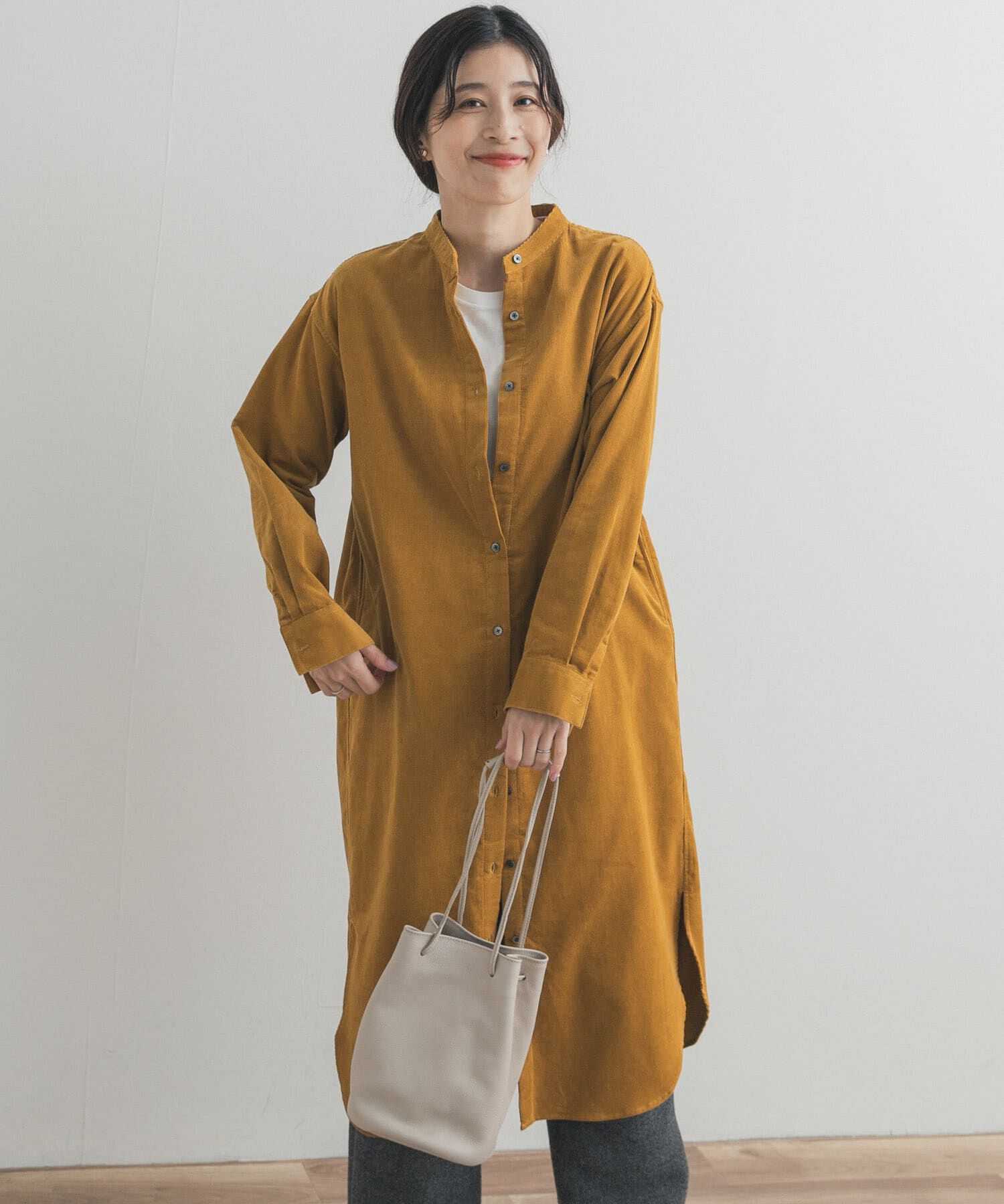 URBAN RESEARCH DOORS「『WEB/一部店舗限定カラー』『UR TECH』コーデュロイシャツワンピース」|ワンピース|