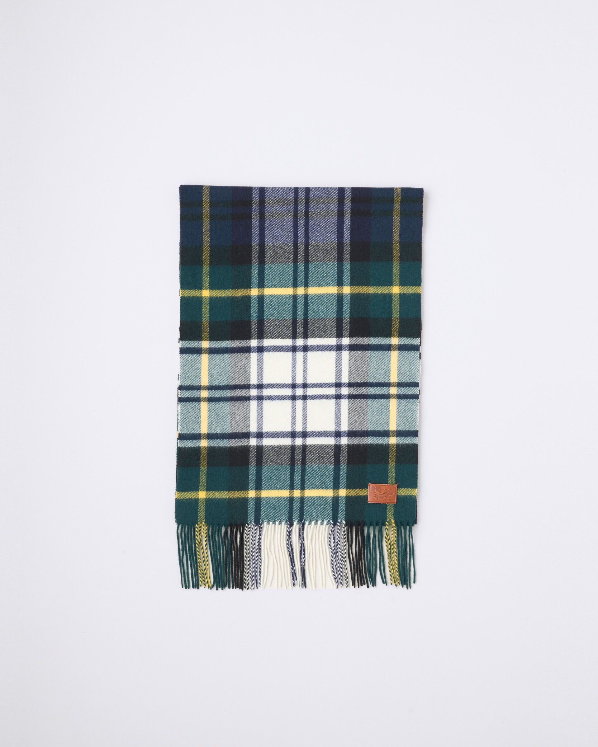 Traditional Weatherwear「CASHMERE MUFFLER」|マフラー|ﾄﾞﾚｽｺﾞｰﾄﾞﾝ