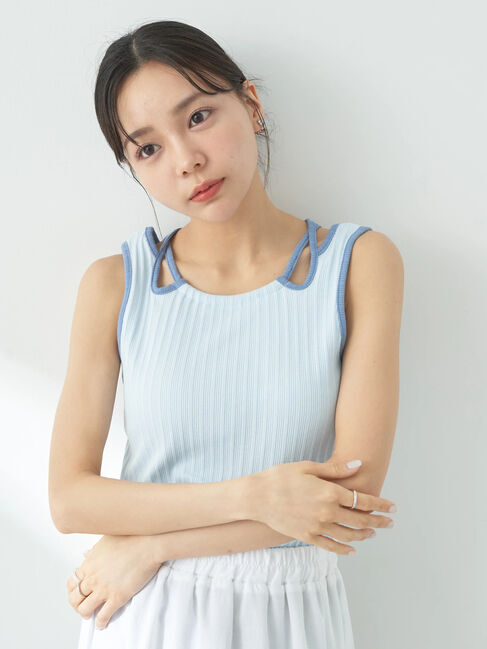 earth music&ecology「バッククロスタンクトップ」|インナー|Light Blue