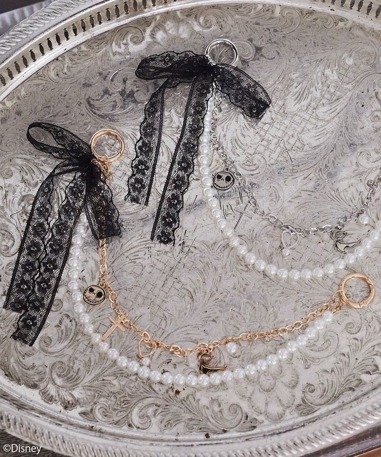 earth music&ecology「ナイトメア/レースリボン付きチャーム」|その他|Gold