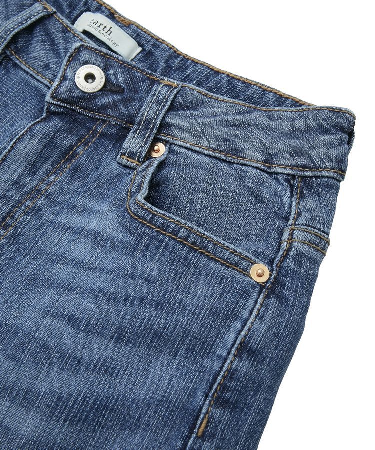 earth music&ecology「セルフカットストレッチフレアデニムパンツ」|デニム|