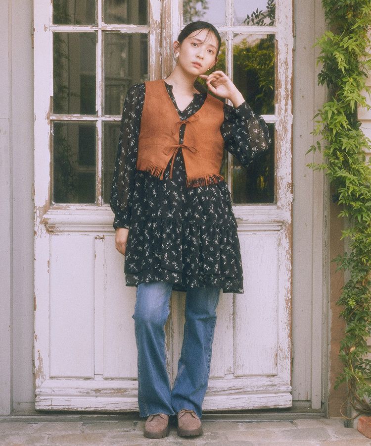 earth music&ecology「セルフカットストレッチフレアデニムパンツ」|デニム|