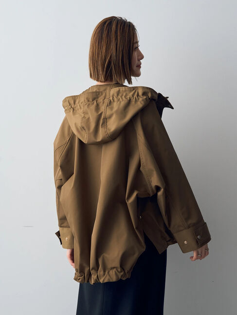 YECCA VECCA「マウンテンパーカー」|ブルゾン・スタジャン|