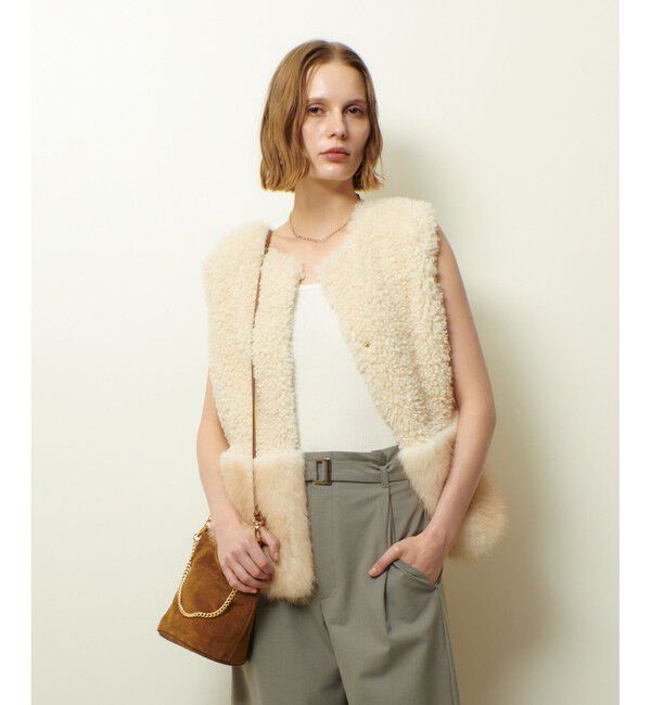 allureville「フェイクボアコンビニットジレ」|ニット・セーター|アイボリー