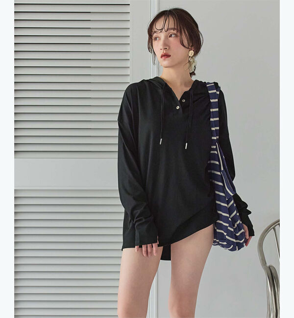 SEA DRESS「オーバーシルエットラッシュパーカープルオーバー」|ビキニトップス|ブラック