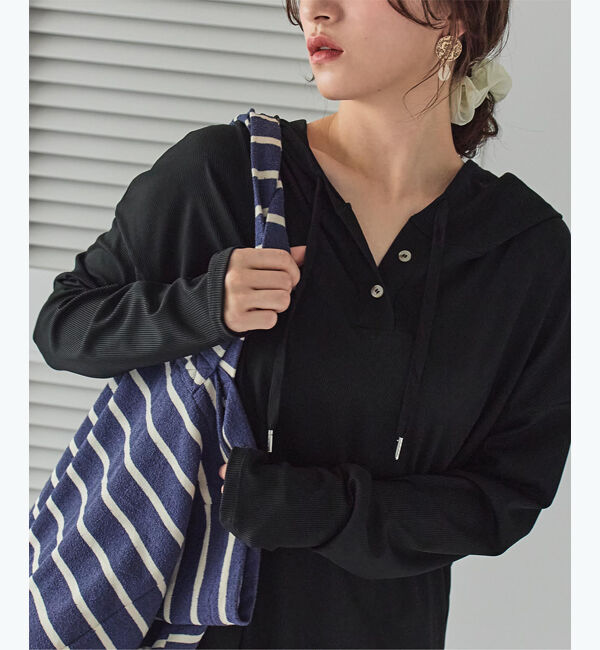 SEA DRESS「オーバーシルエットラッシュパーカープルオーバー」|ビキニトップス|