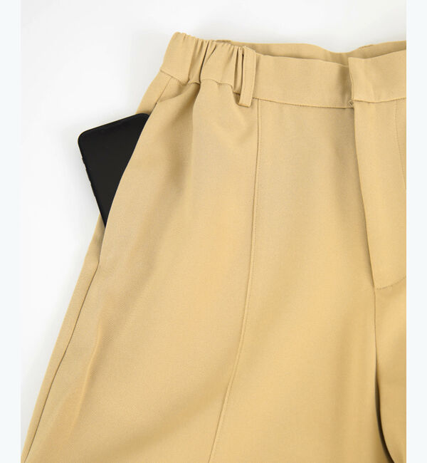 ur's「センターピンタッククロップドワイドパンツ」|スラックス|