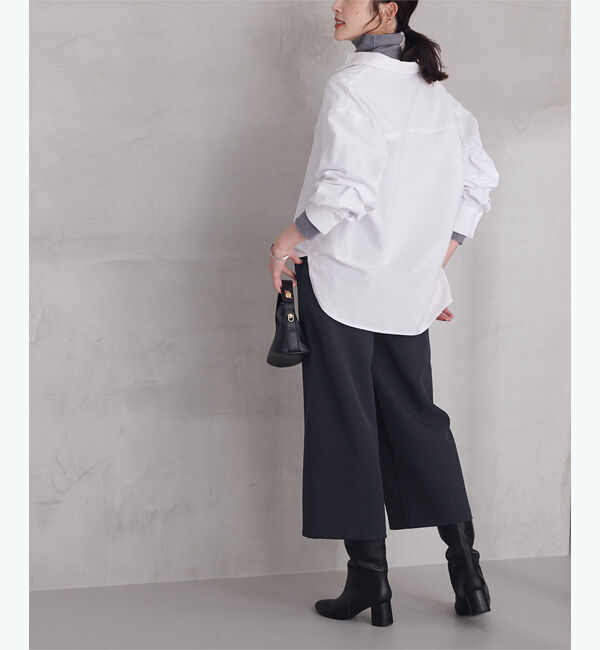 ur's「センターピンタッククロップドワイドパンツ」|スラックス|