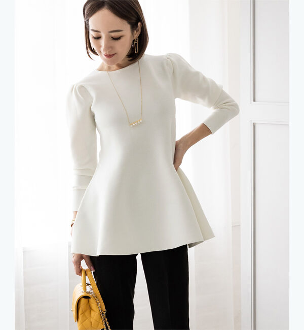 ur's「【星玲奈さんコラボアイテム】パフスリーブペプラムニットトップス」|ニット・セーター|