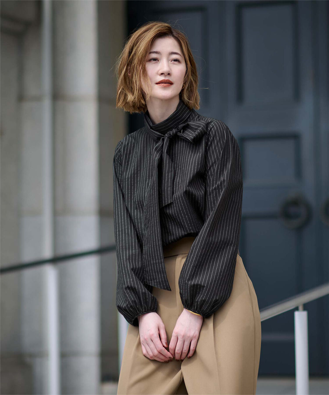 ur's「ボウタイ付シアーハイネックブラウス」|シャツ・ブラウス|