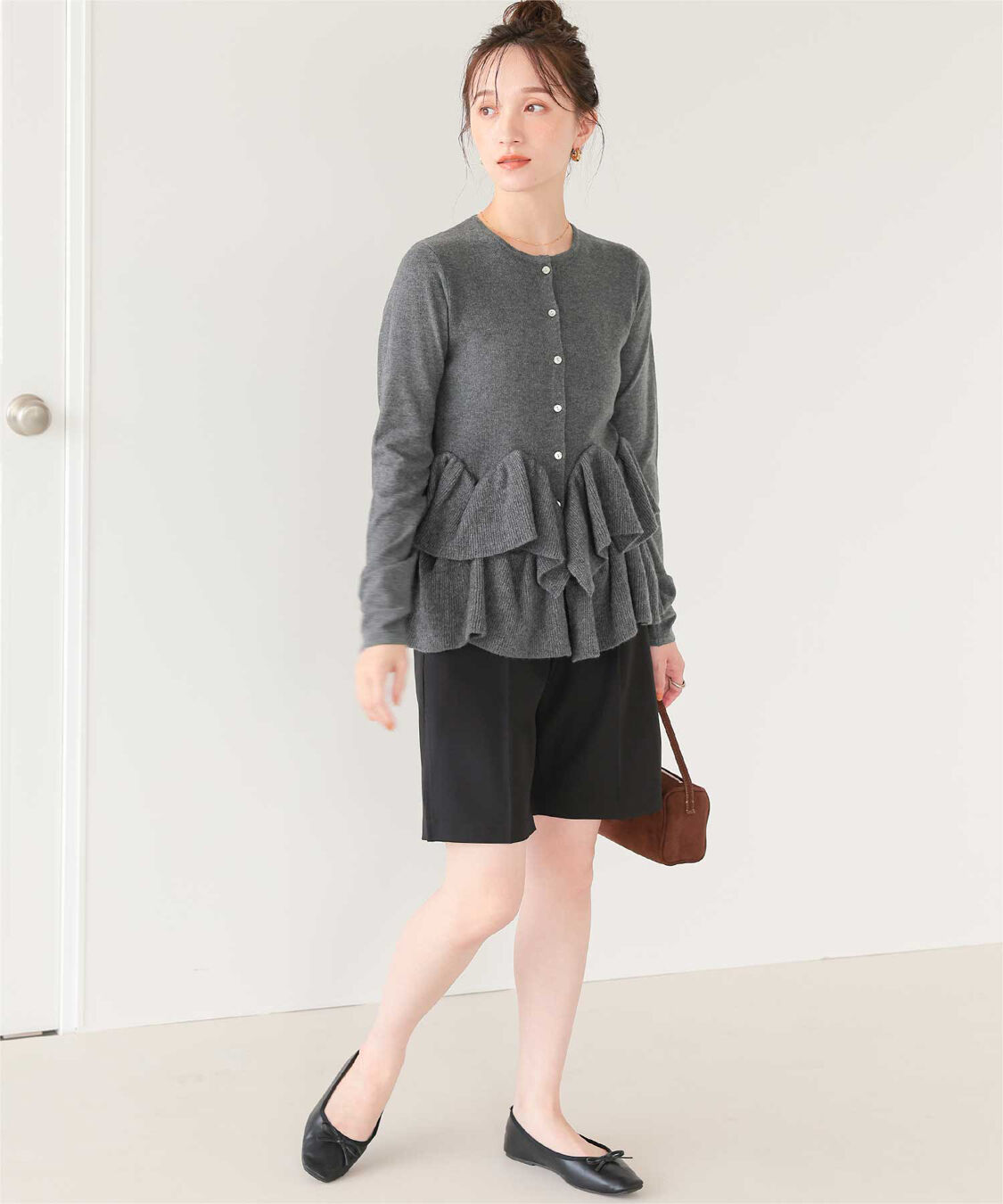 titivate「フリルヘムニットカーディガン」|ニット・セーター|