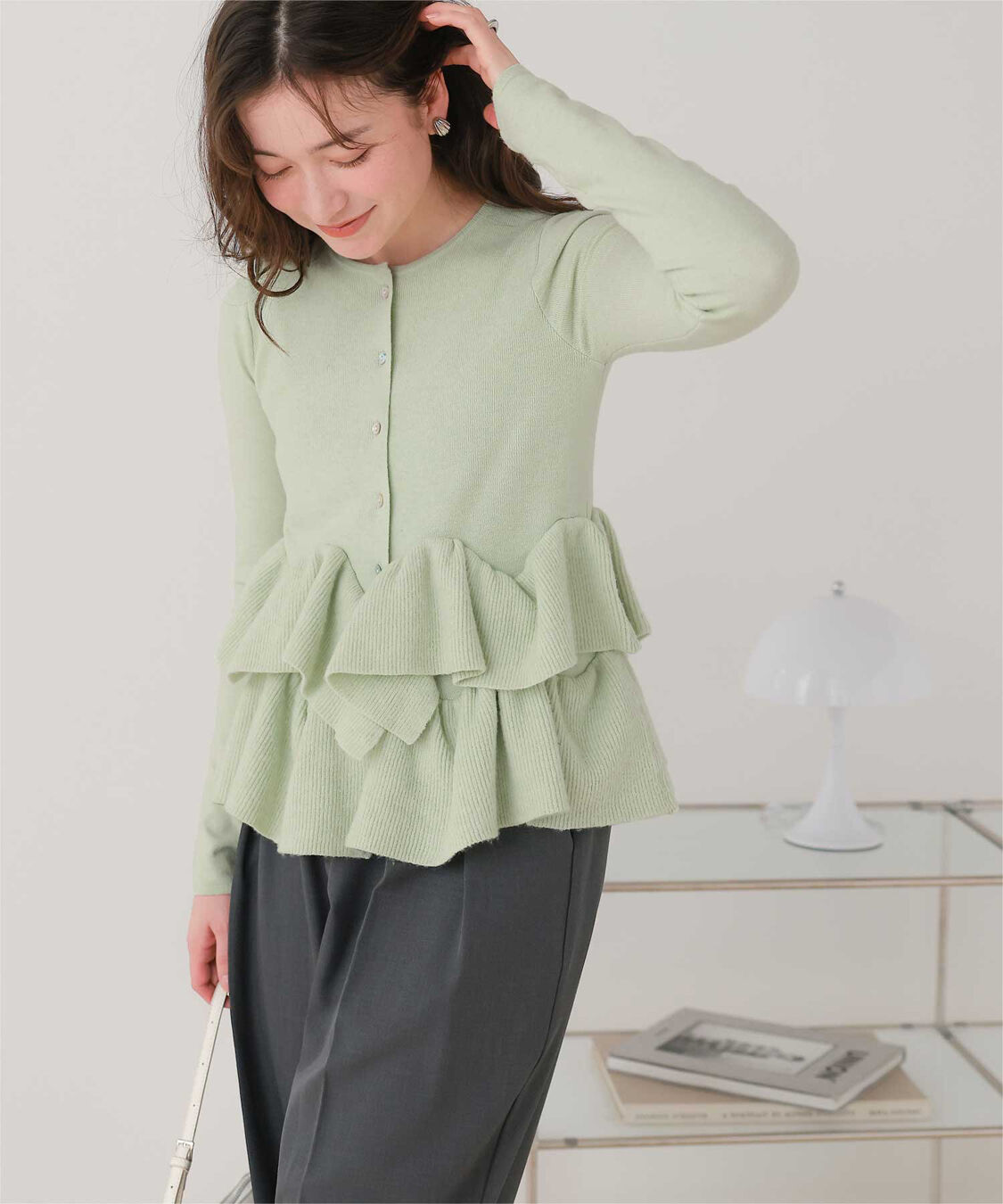 titivate「フリルヘムニットカーディガン」|ニット・セーター|