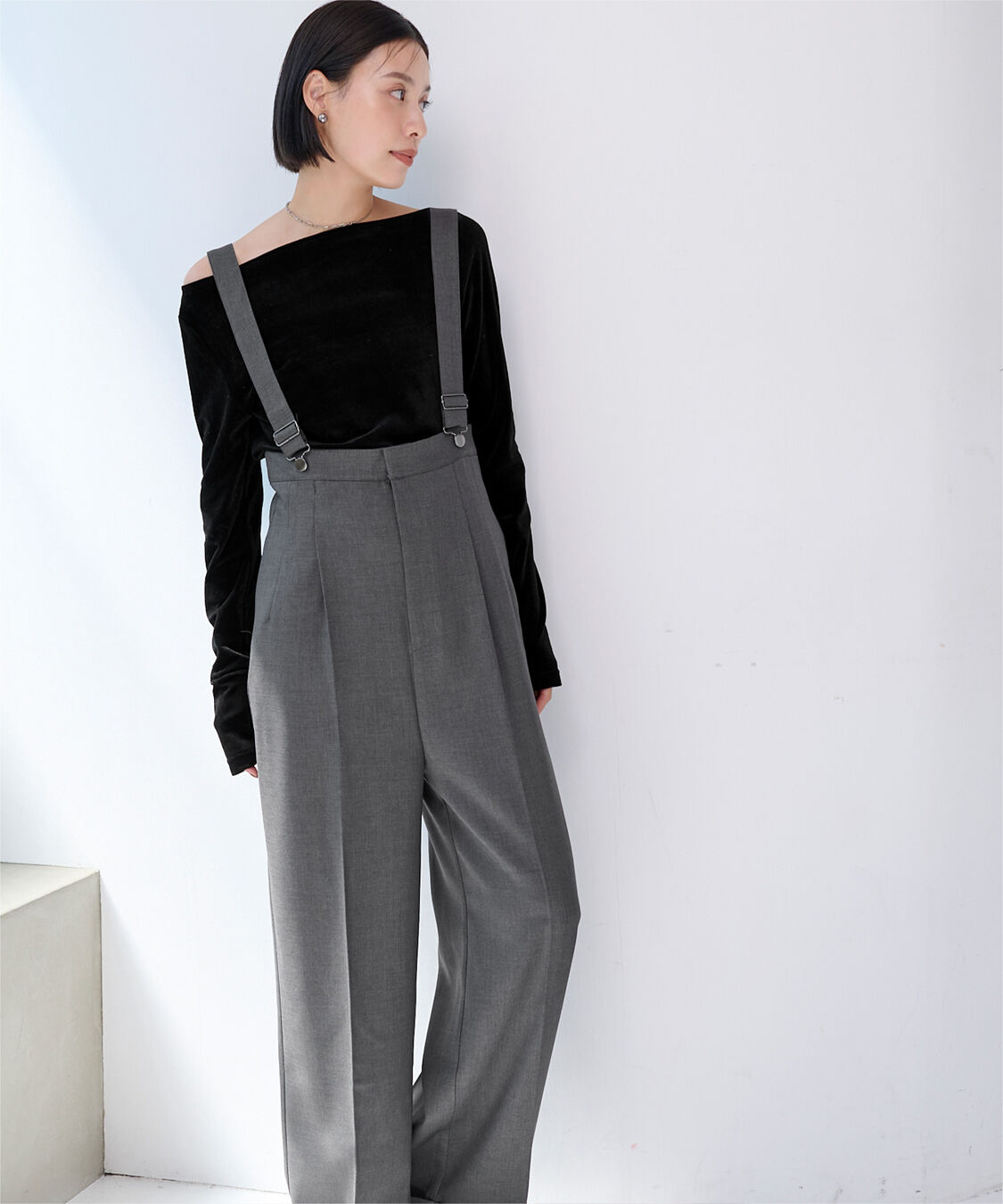 ur's「【黒川翼さんコラボアイテム】2wayボートネックベロアトップス」|Tシャツ・カットソー|