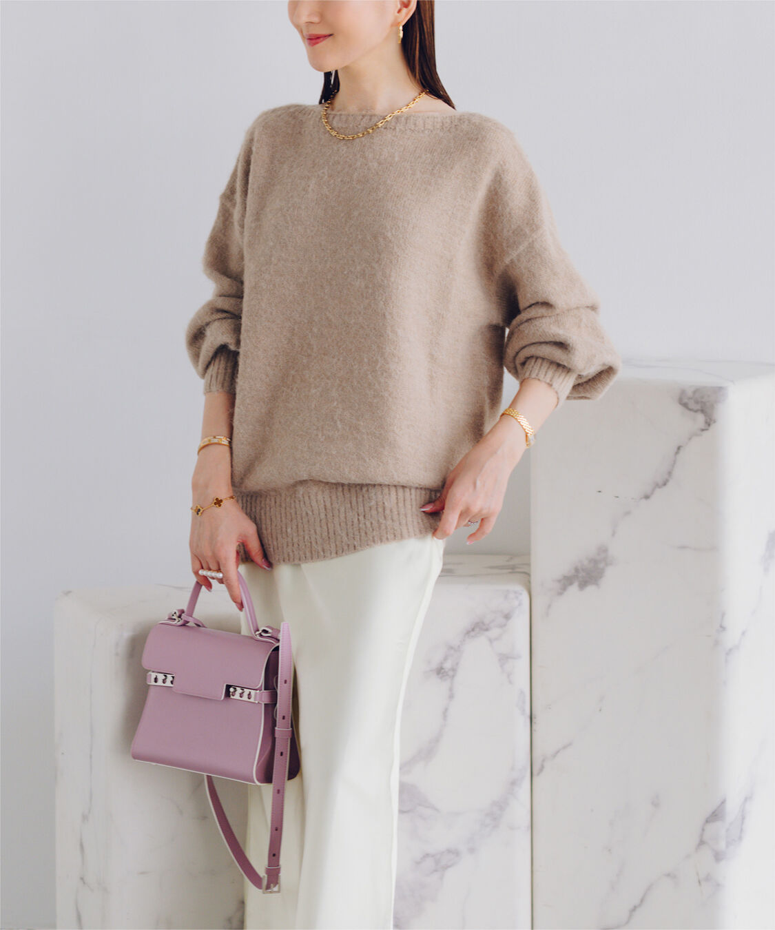 ur's「【星玲奈さんコラボアイテム】ヤクライクボートネックボリュームスリーブニット」|ニット・セーター|