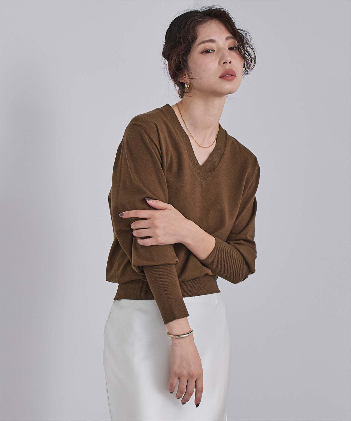 ur's「もちもちVネックニット」|ニット・セーター|