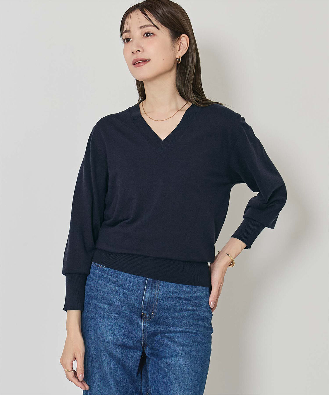 ur's「もちもちVネックニット」|ニット・セーター|