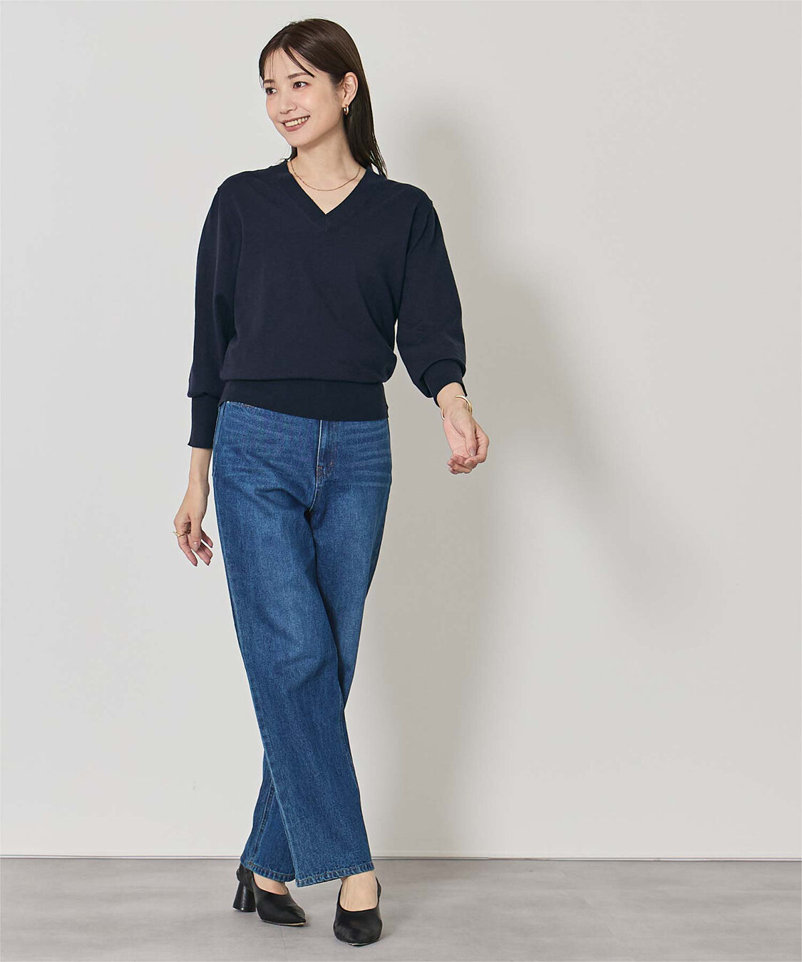 ur's「もちもちVネックニット」|ニット・セーター|