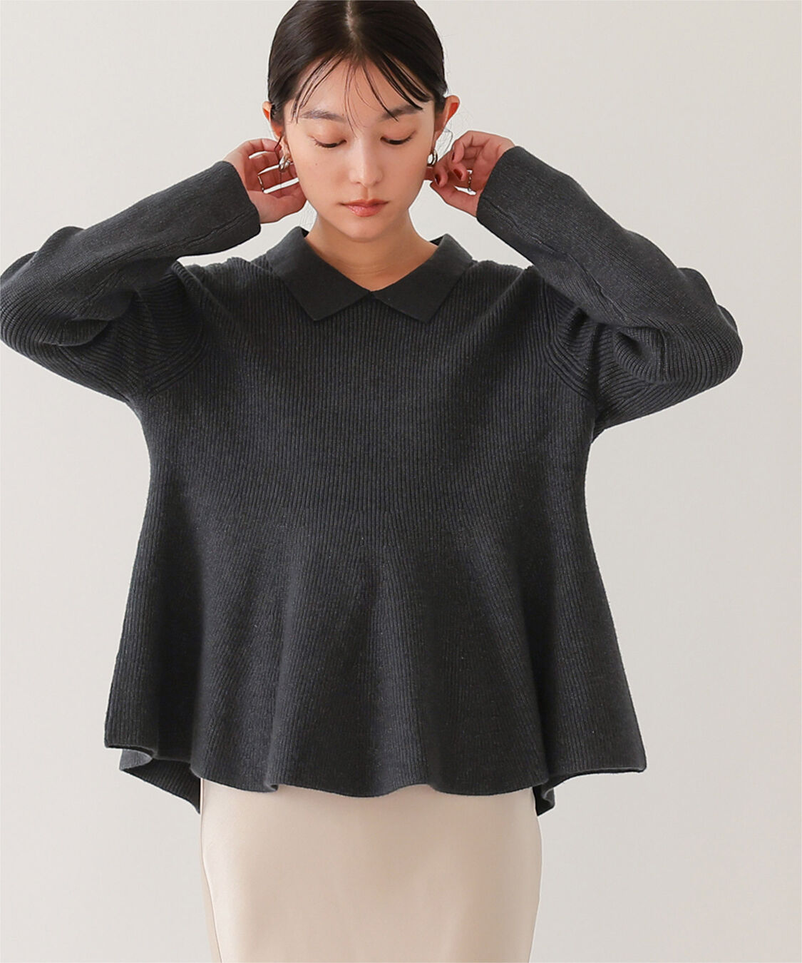 ur's「襟付きペプラムニット」|ニット・セーター|チャコール