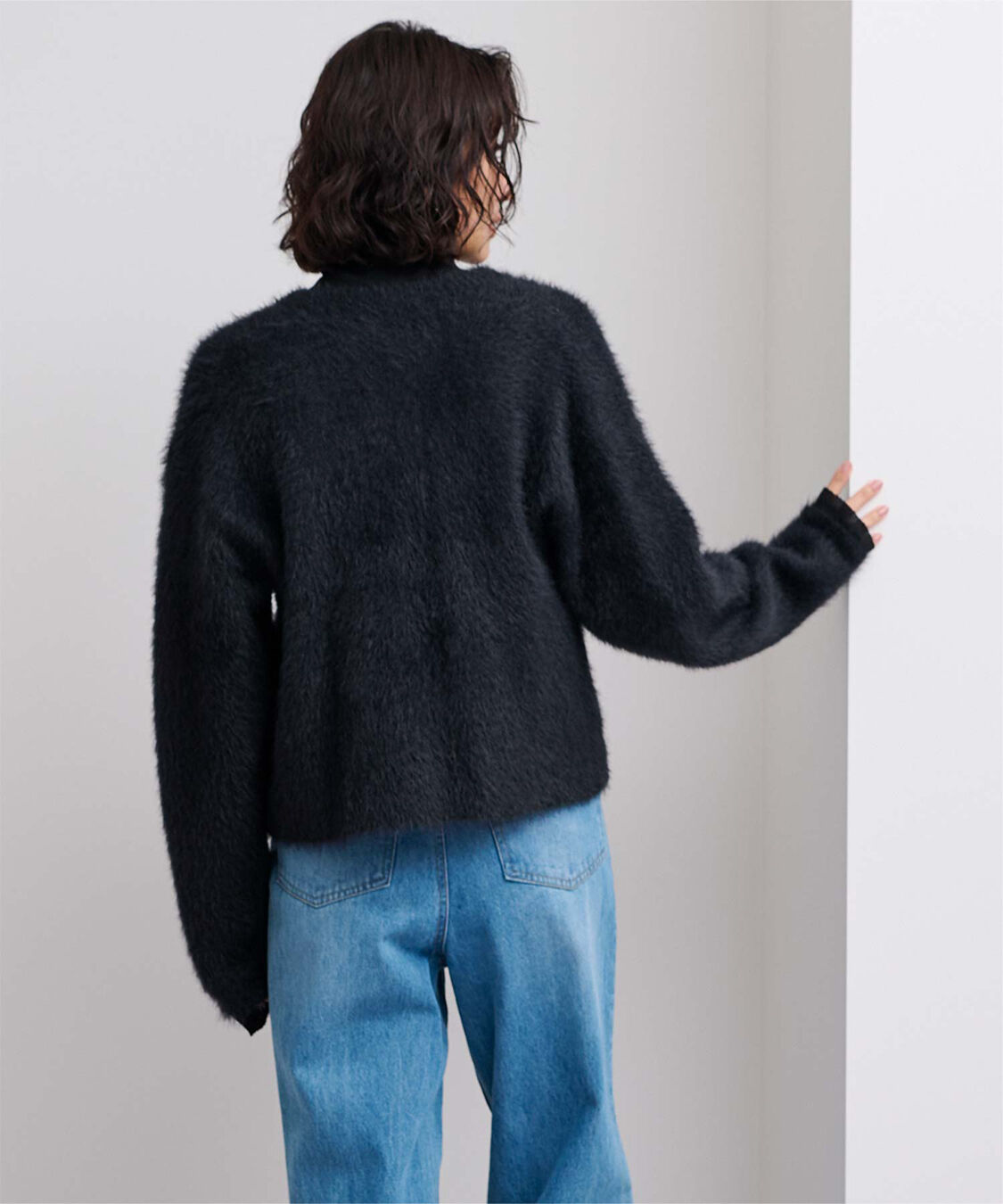 ur's「ゴールド釦シャギーニットカーディガン」|カーディガン|