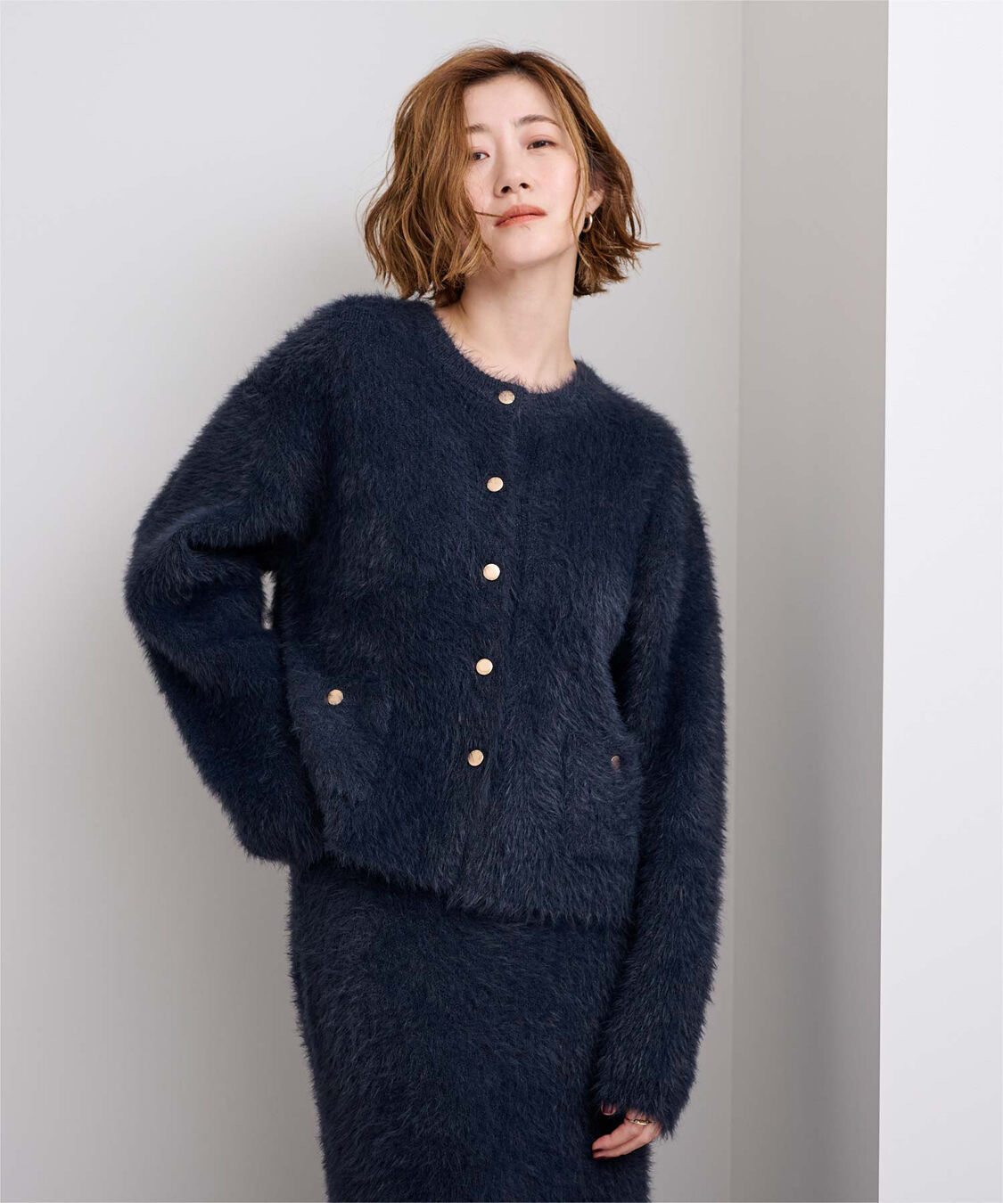 ur's「ゴールド釦シャギーニットカーディガン」|カーディガン|