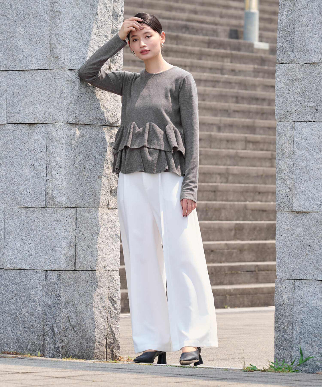 ur's「フリルヘムニット」|ニット・セーター|