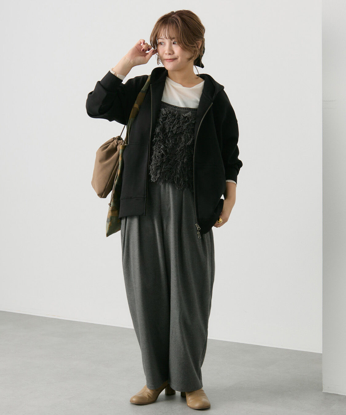  「【＠noricorico102企画】ダンボールWジップパーカー」|パーカー|