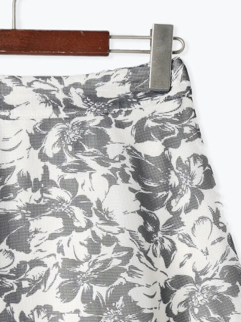 Te chichi TERRASSE「メッシュフラワーフレアスカート《2025spring catalog item》」|スカート|