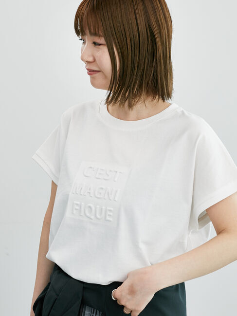 Lugnoncure「エンボスロゴTシャツ」|Tシャツ・カットソー|オフホワイト