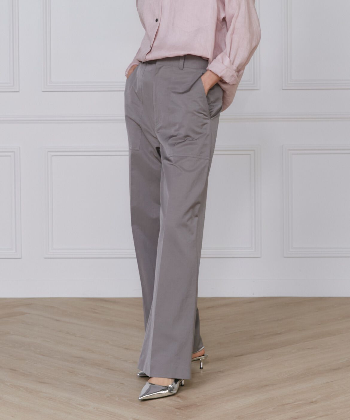 INED「サテンベイカーパンツ」|カーゴ|カーキ3