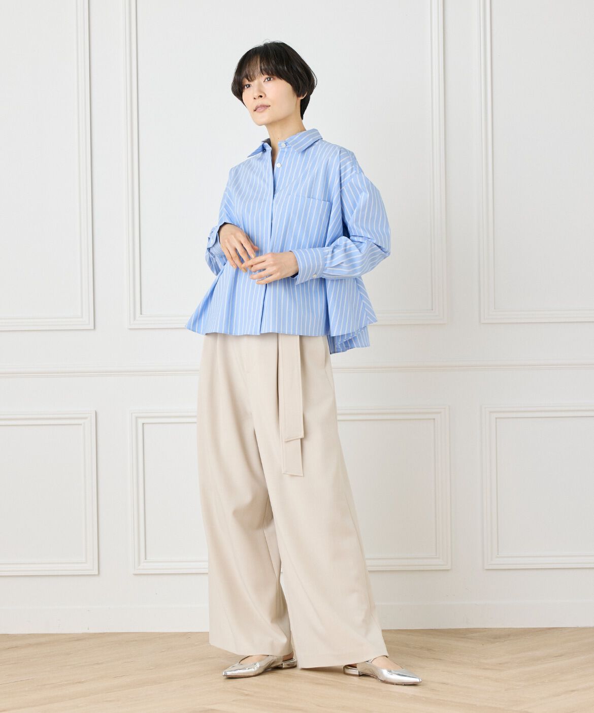 INED「《大きいサイズ》バックフレアシャツ」|シャツ・ブラウス|