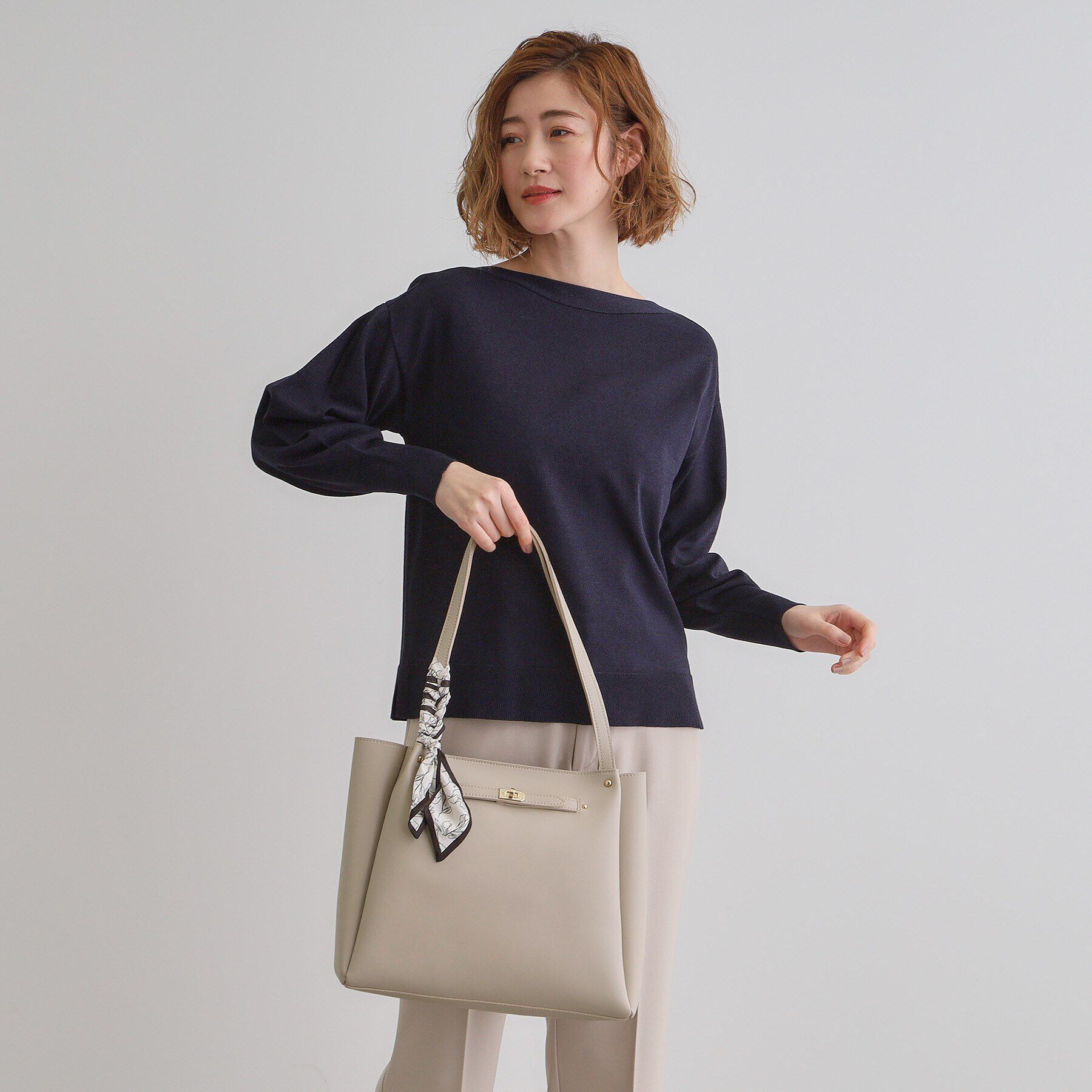 grove「人間工学ベルトタックスカーフ付きトート」|トートバッグ|