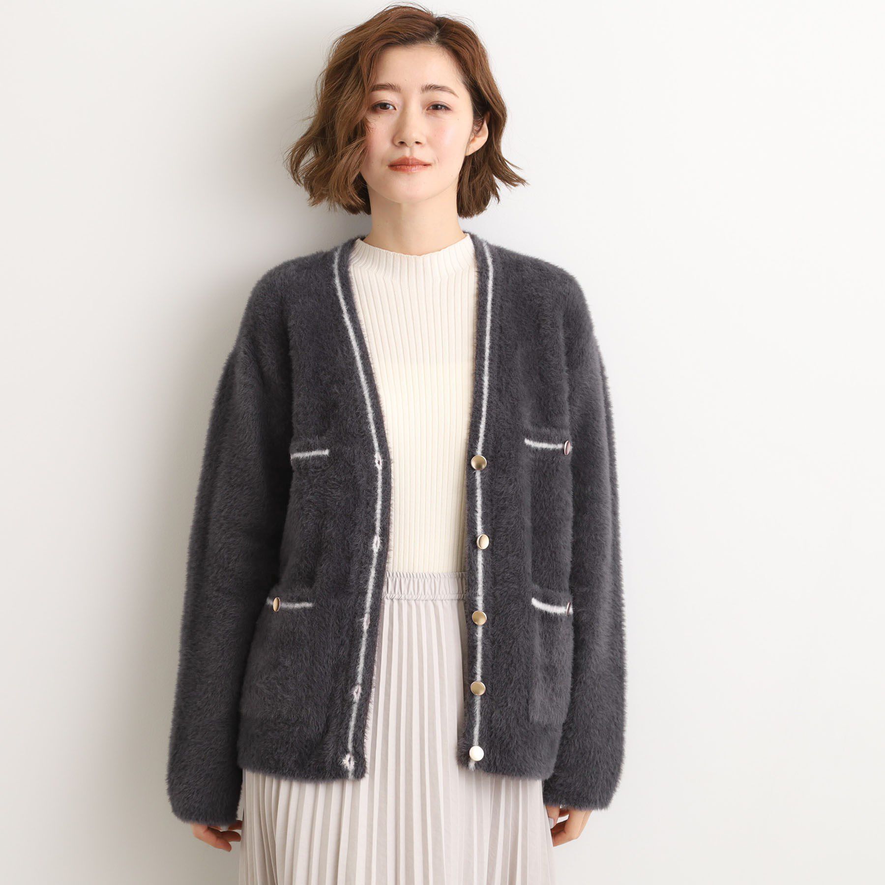 grove「軽やかフェザーで魅せる、クラシカルな主役カーディガン」|カーディガン|スミクロ(514)