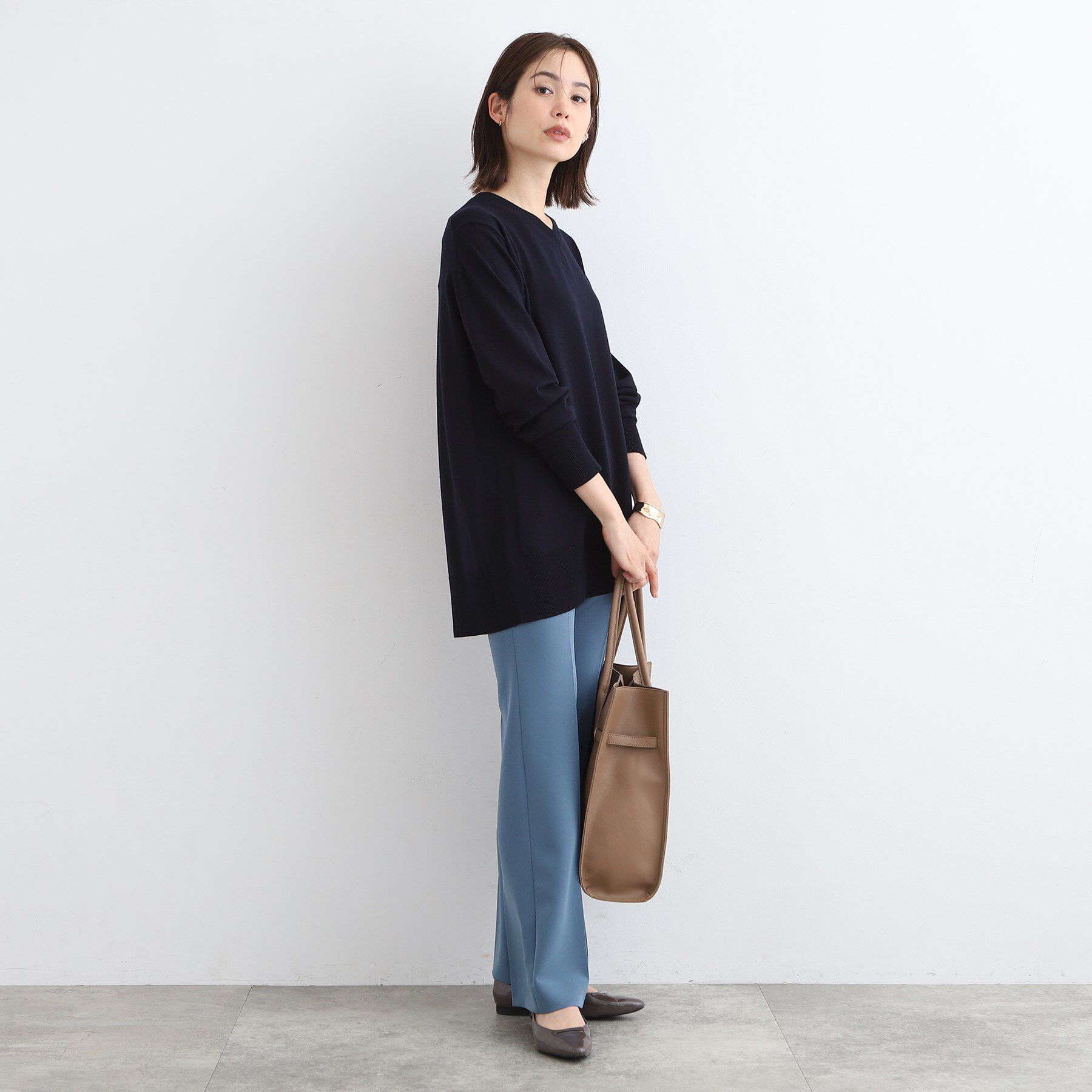 INDIVI「【洗える】Vネックチュニックニット」|ニット・セーター|