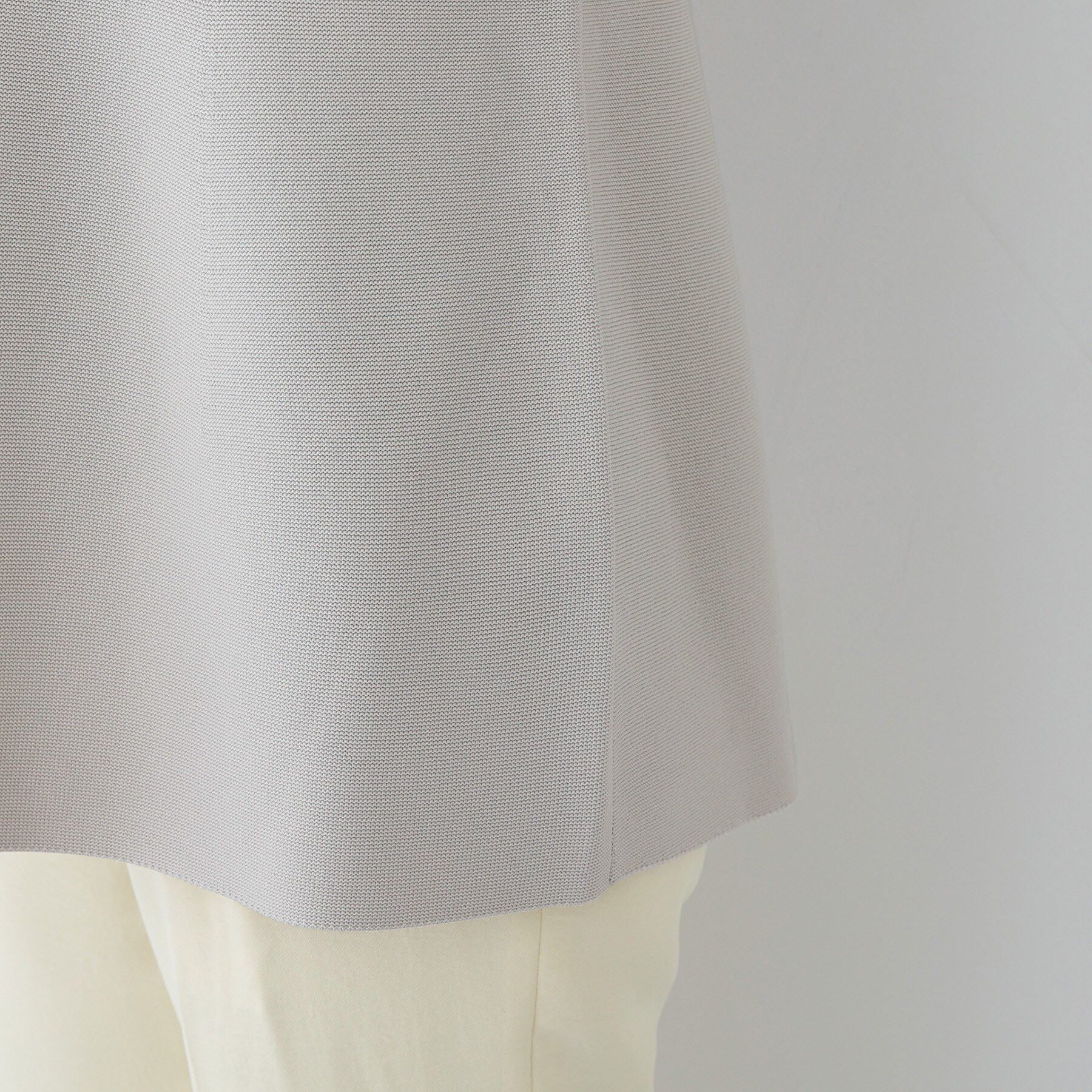 INDIVI「【洗える／軽量】美シルエット ペプラムニット」|ニット・セーター|