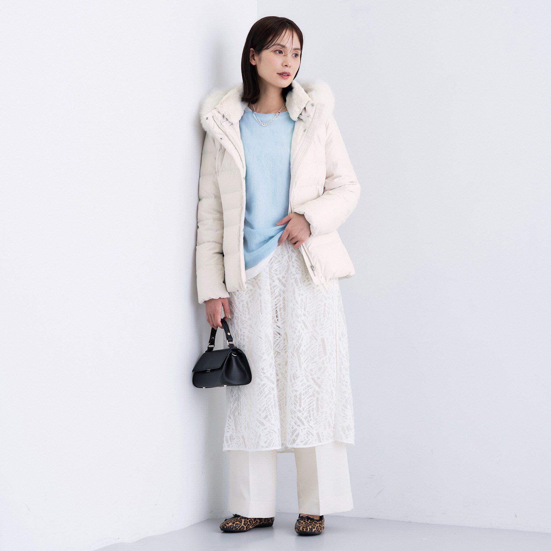 INDIVI「【名品／撥水／抗菌防臭】ショート丈リサイクルダウンコート」|ダウン|