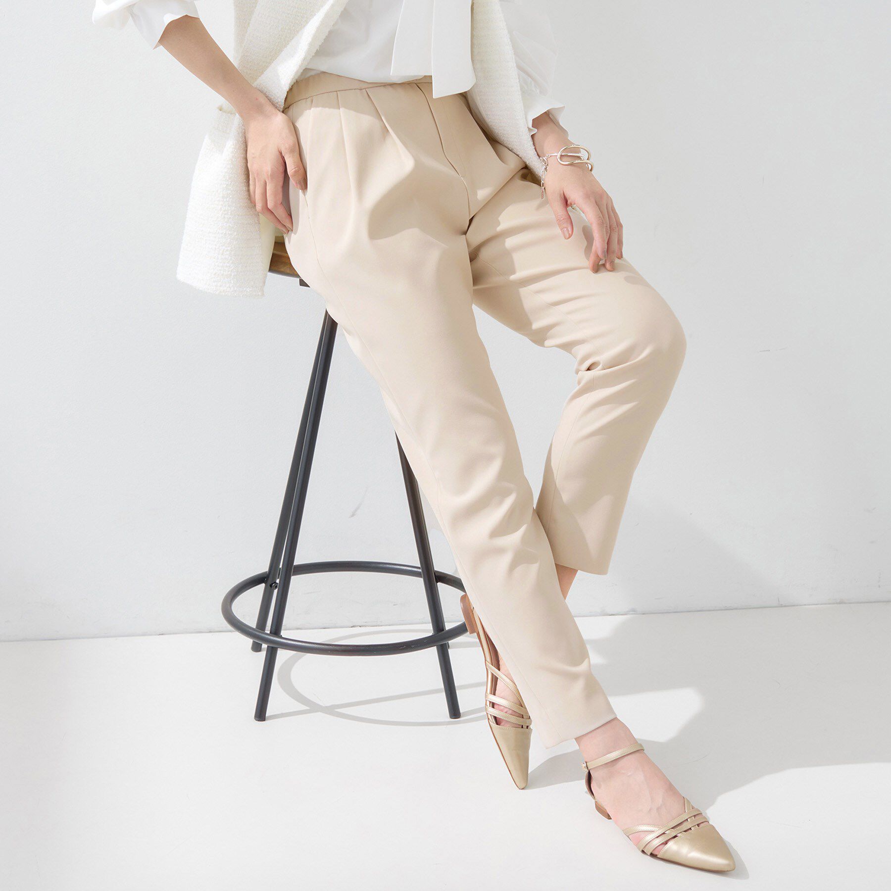 INDIVI「【褒められパンツ／高ストレッチ】タックテーパードパンツ」|その他|