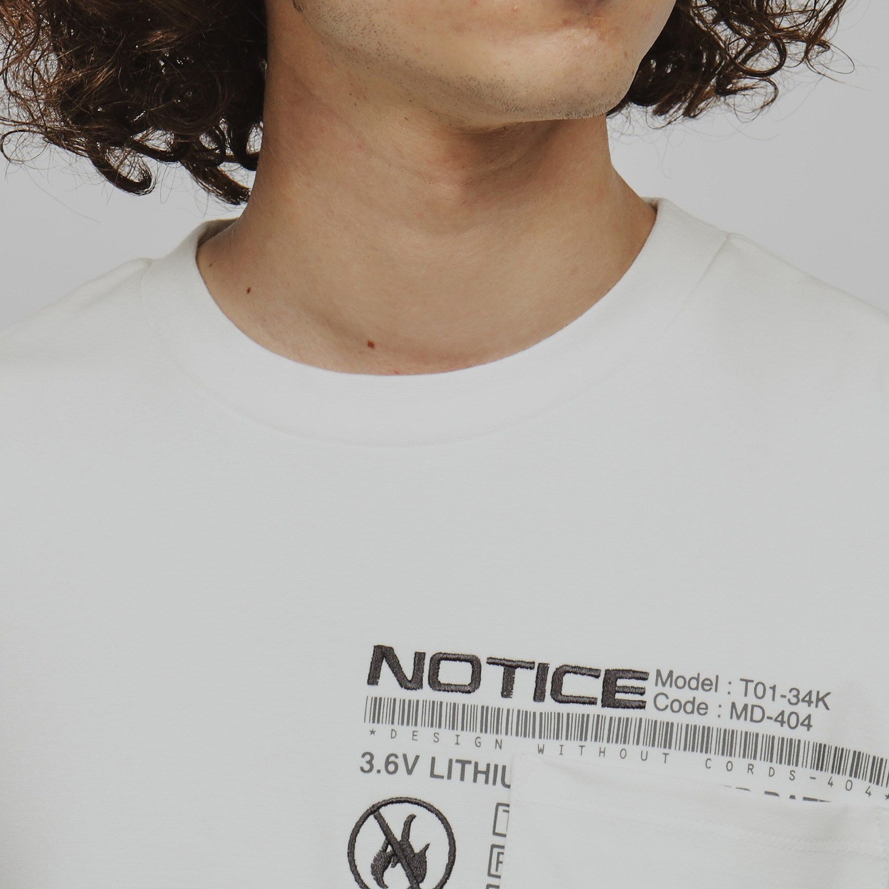 tk.TAKEO KIKUCHI「ノーティスレタードエンブロTシャツ」|Tシャツ・カットソー|