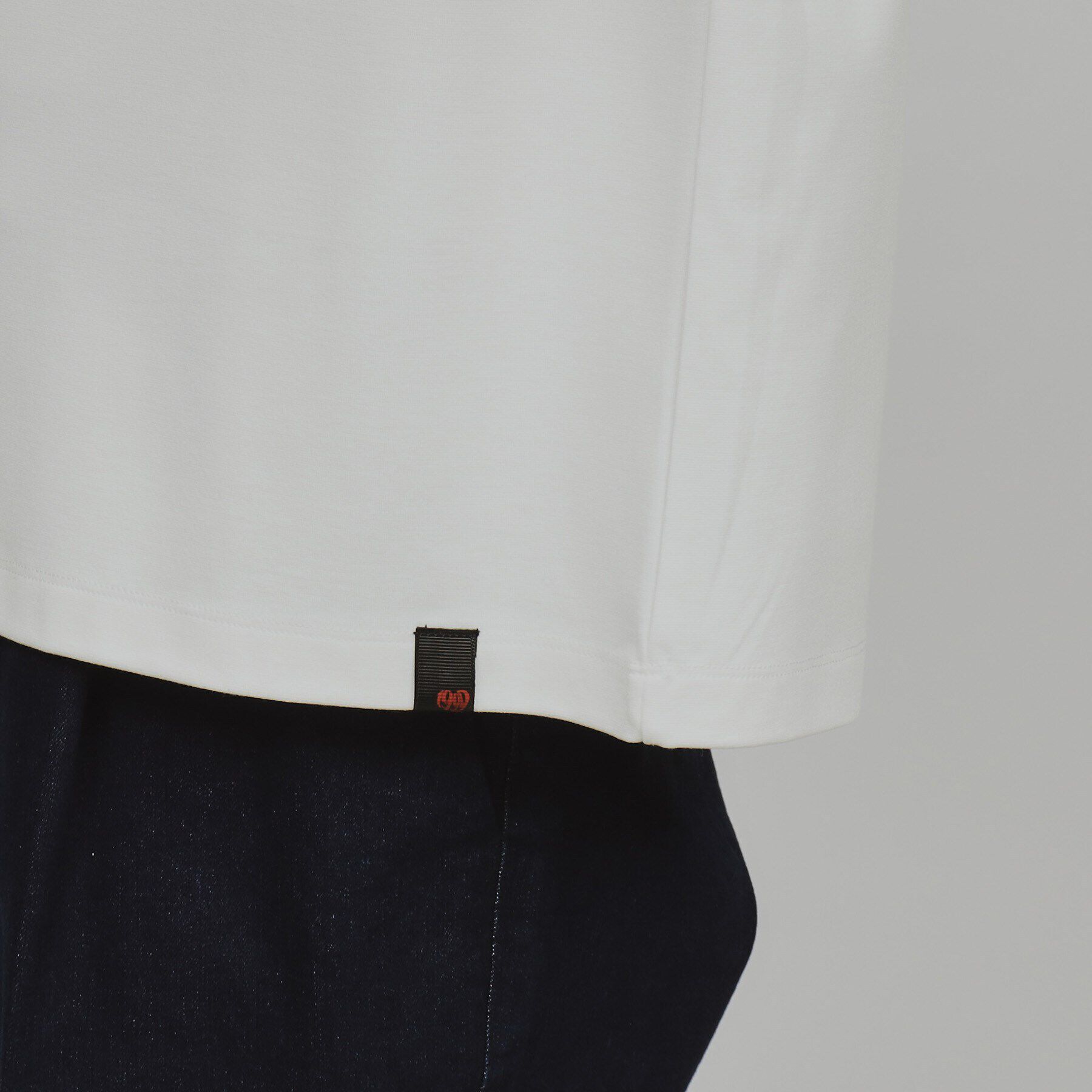 tk.TAKEO KIKUCHI「ノーティスレタードエンブロTシャツ」|Tシャツ・カットソー|