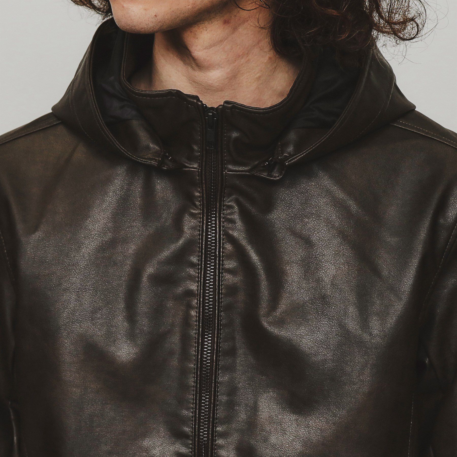 tk.TAKEO KIKUCHI「フードライダースジャケット」|ブルゾン・スタジャン|