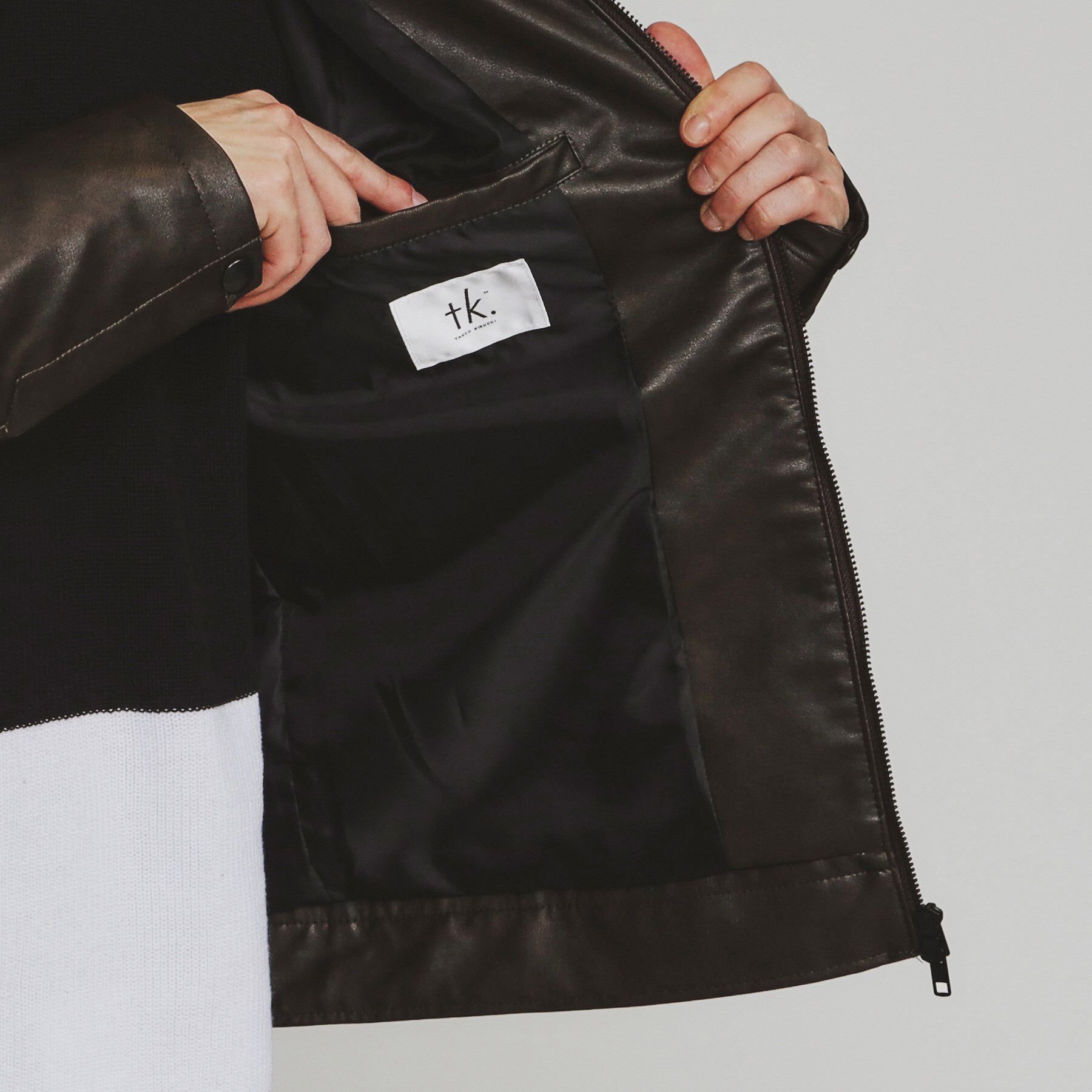 tk.TAKEO KIKUCHI「フードライダースジャケット」|ブルゾン・スタジャン|