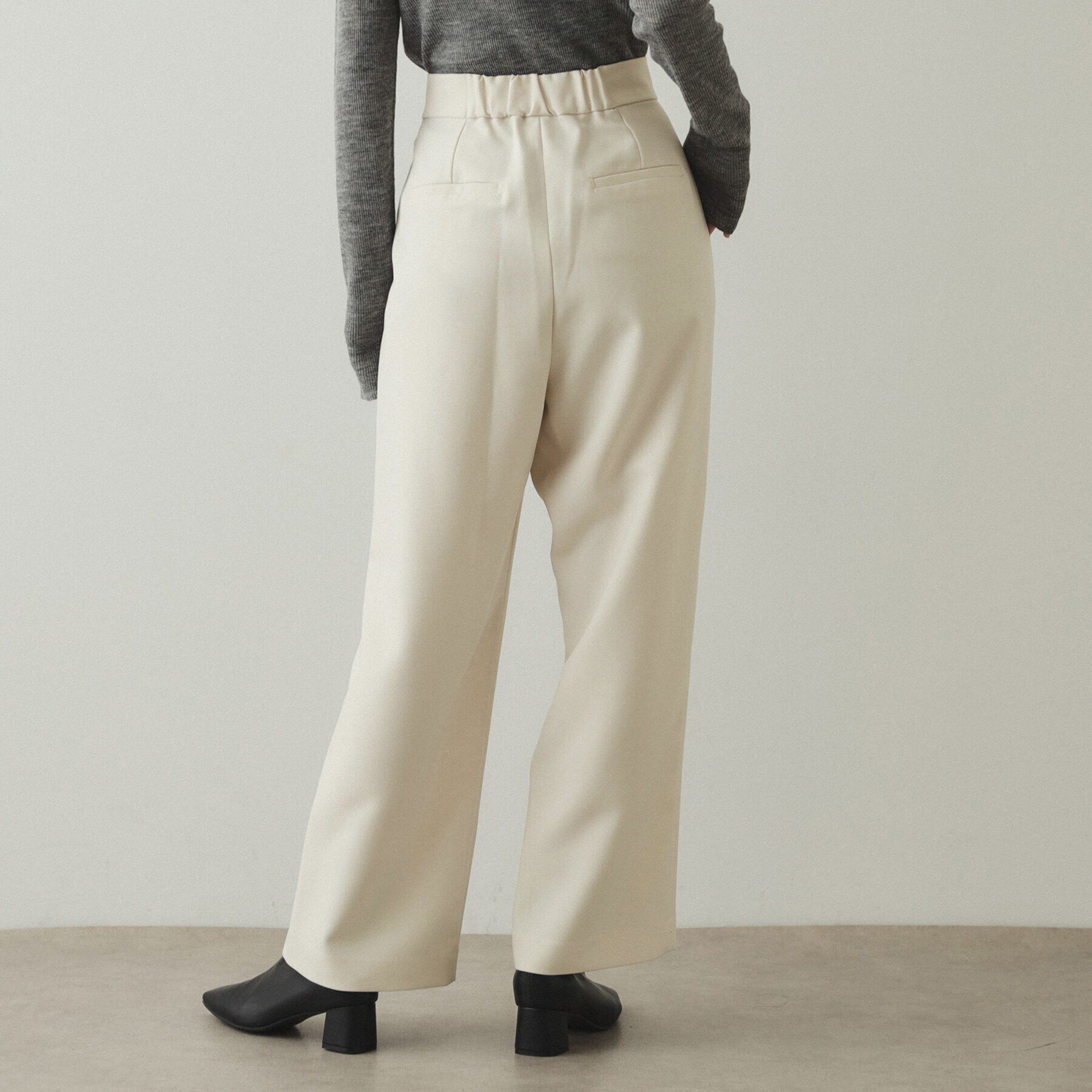 OPAQUE.CLIP「《美人百花掲載》パール調ラップ風ワイドストレートパンツ【洗濯機洗い可】」|その他|