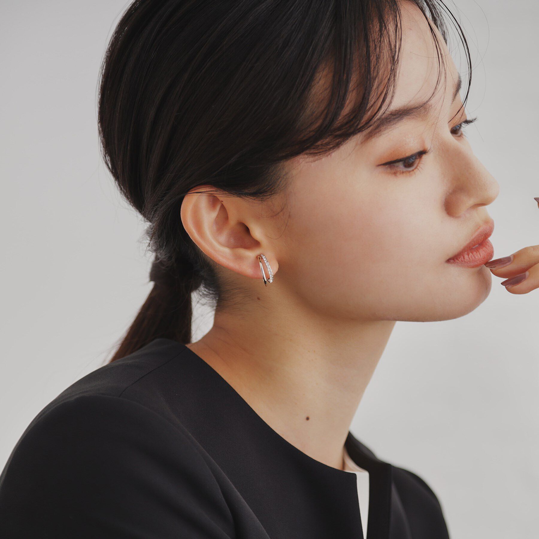 OPAQUE.CLIP「ビジューリングイヤリング」|イヤリング|