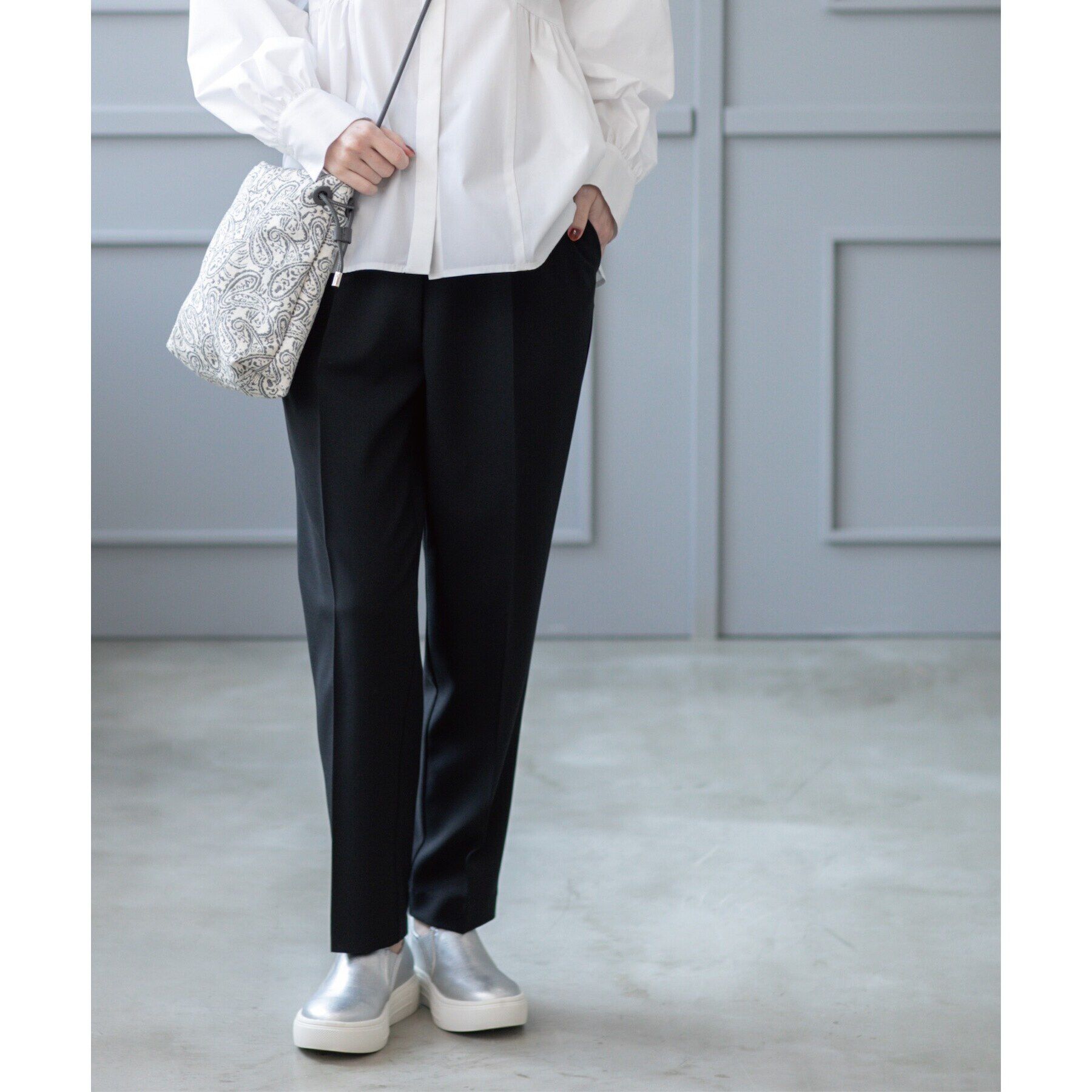 OPAQUE.CLIP「《SS-LLsize》美脚ストレッチイージーテーパードパンツ【洗濯機洗い可/防シワ】」|その他|ブラック(019)