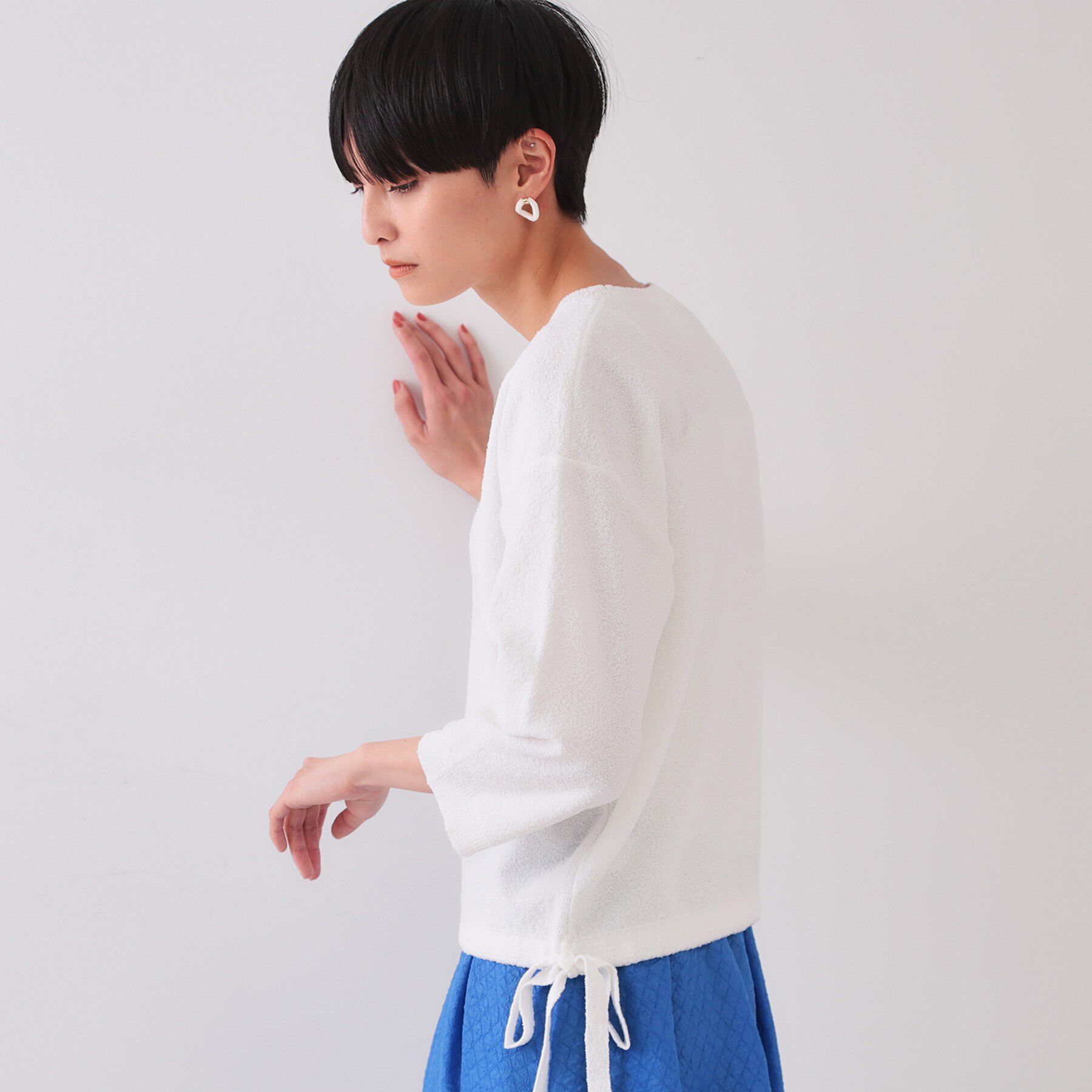 OPAQUE.CLIP「サイドリボンニット【洗濯機洗い可】」|ニット・セーター|ホワイト(001)