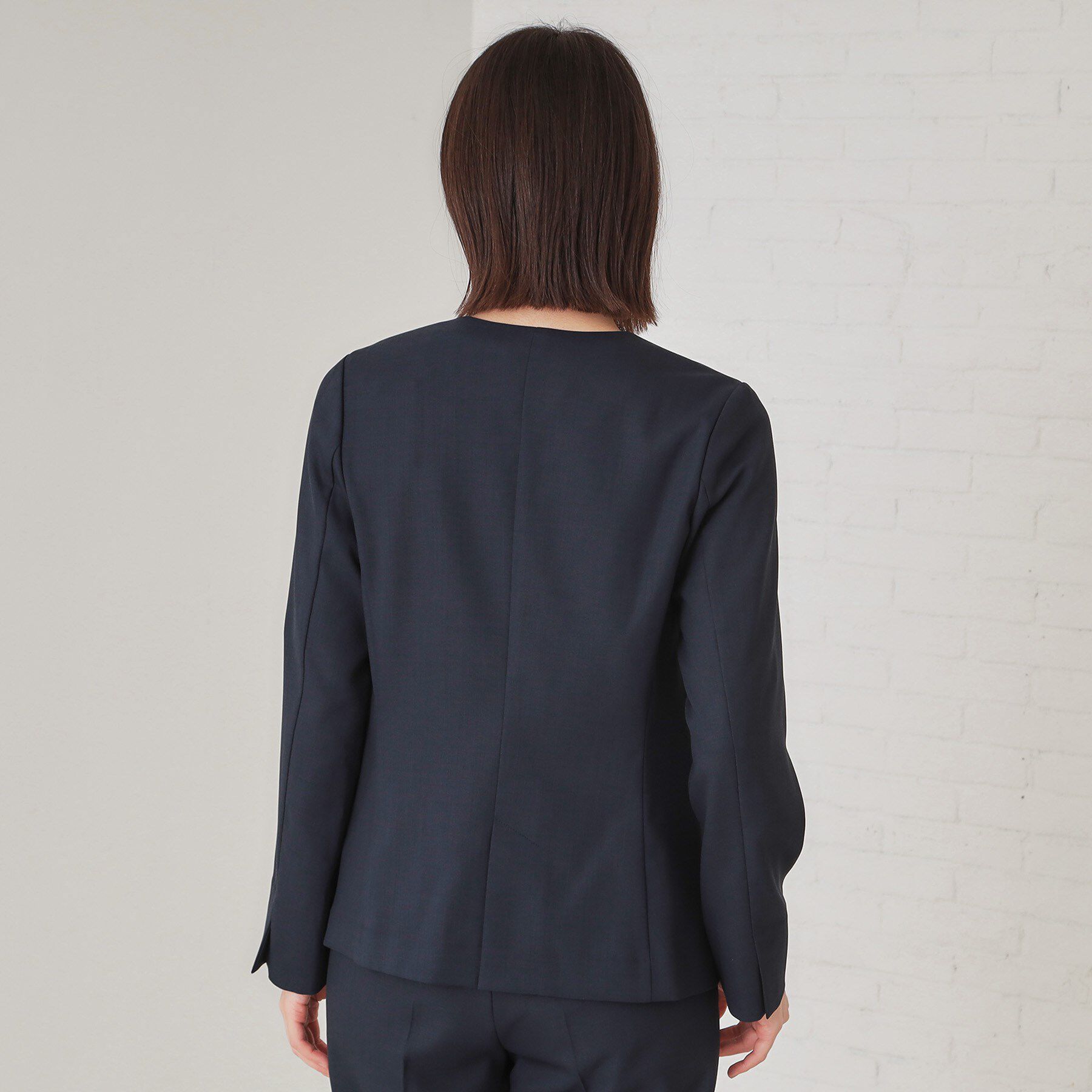 OPAQUE.CLIP「ストレッチリネンライクVネックジャケット/セットアップ対応【洗濯機洗い可/防シワ】」|ノーカラージャケット|