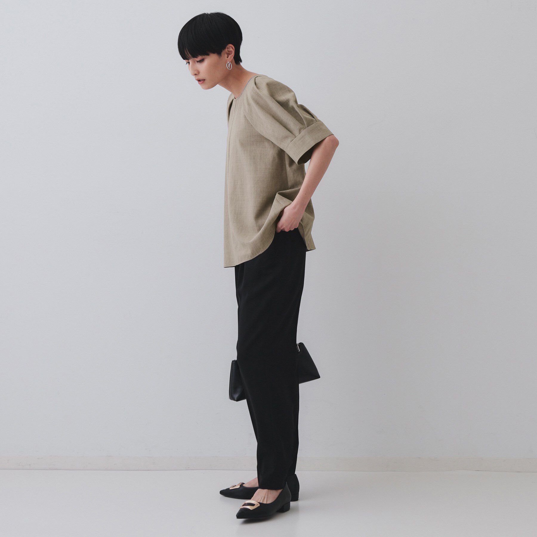 OPAQUE.CLIP「タックボリュームスリーブブラウス【洗濯機洗い可】」|シャツ・ブラウス|